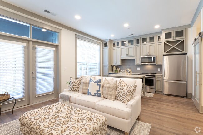 1BR, 1BA - 761 SF - Preserve at Westfields
