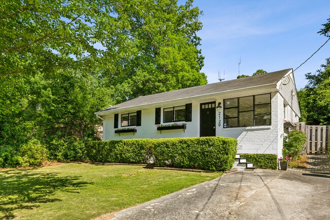 Photo - 2129 Arlington Ave NE House