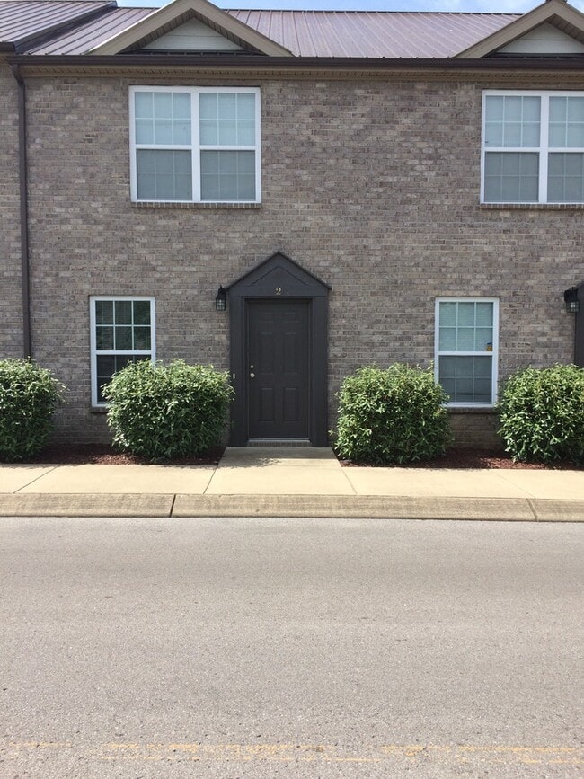Front Entrance - 531 Dill Ln Townhome