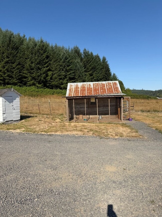 Building Photo - 42116 Gilbert Ln