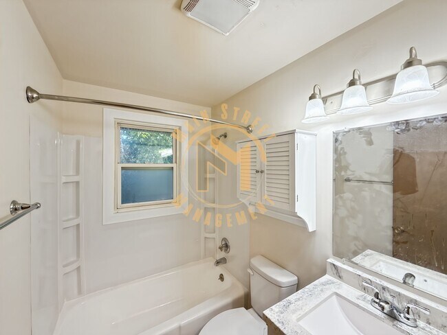 Foto del edificio - 2230 Mahon Ct