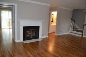 Building Photo - 357 Folkstone Cir