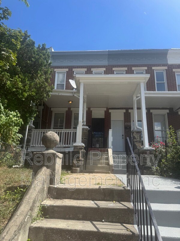 Foto del edificio - 1705 Ashburton St