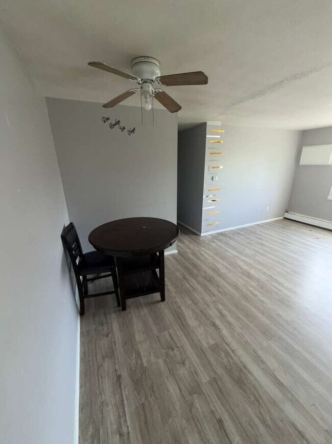 Foto del edificio - 3265 E 143rd St