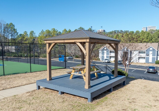 Building Photo - Stone Ridge Apartments, Homewood, AL- 3 Be...