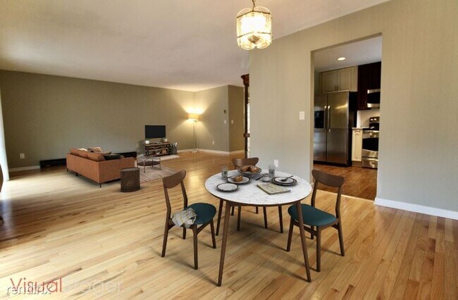 Building Photo - 2 br, 1 bath Condo - 197 Bridge St 3 Unit 3