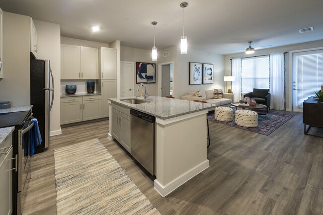 Building Photo - Braxton at Tamarron