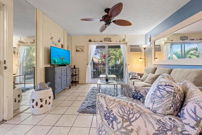 Building Photo - 140 Uwapo Rd