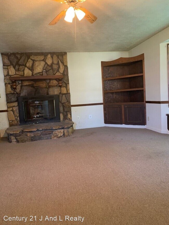 Foto del edificio - 3 br, 2 bath House - 14892 Smith Drive