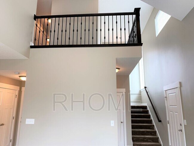 Building Photo - 788 E Rose Cottage Way