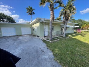 Building Photo - 24940 SW 134th Ct
