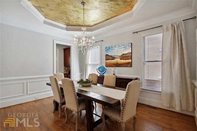Foto del edificio - 1039 Parc Ln E