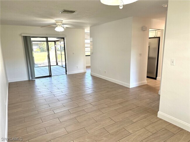 Building Photo - 13137 Burningtree Ave