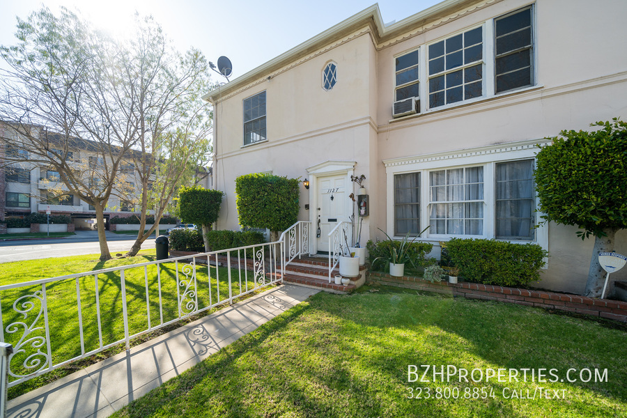 Foto principal - Charming 1Bed 1Bath In Beverly Hills