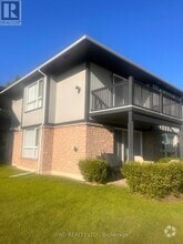 Building Photo - 445-445 Mariners Way