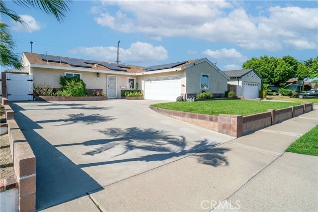 Building Photo - 6549 Mt Whitney Dr