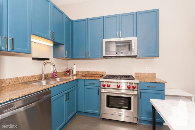 Foto del edificio - 912 W Madison St