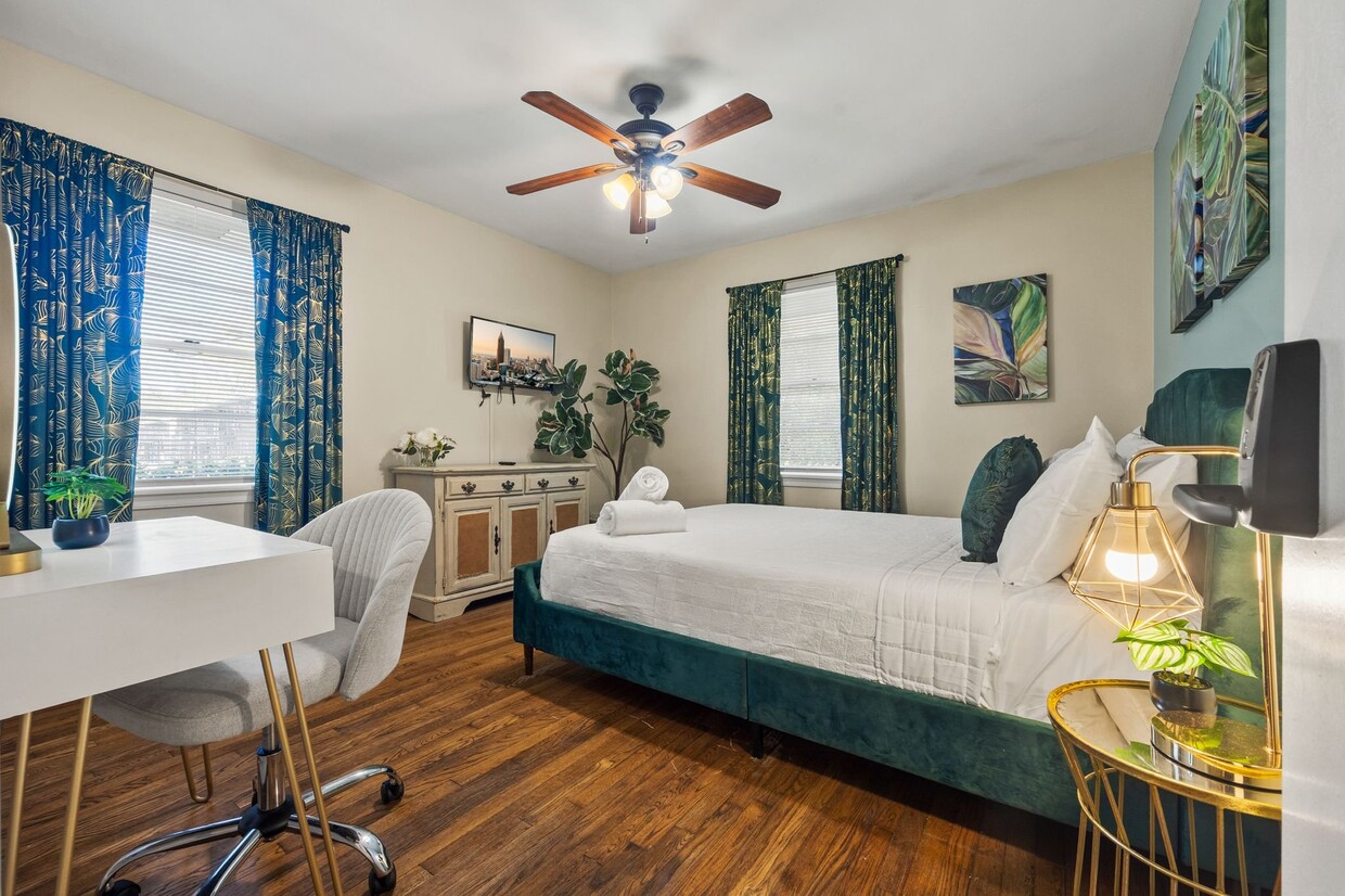 Photo - 2160 Lenox Rd NE (Atlanta, GA)