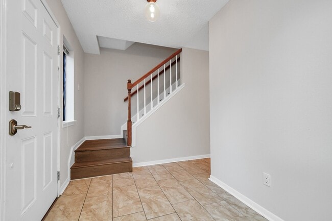 Foto del edificio - 8823 High Haven Dr