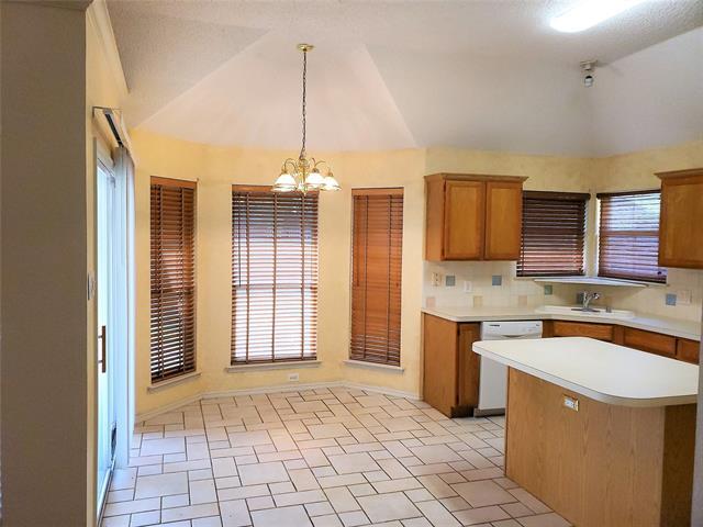 Building Photo - 6045 Bent Creek Dr