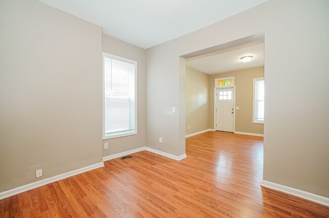 Foto del edificio - 392-394 N Garfield Ave