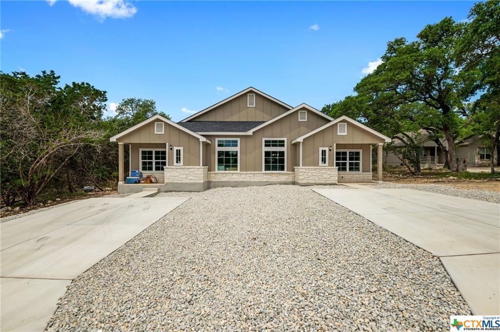 1090 Indian Hollow, Spring Branch, TX 78070 Townhome Rentals in