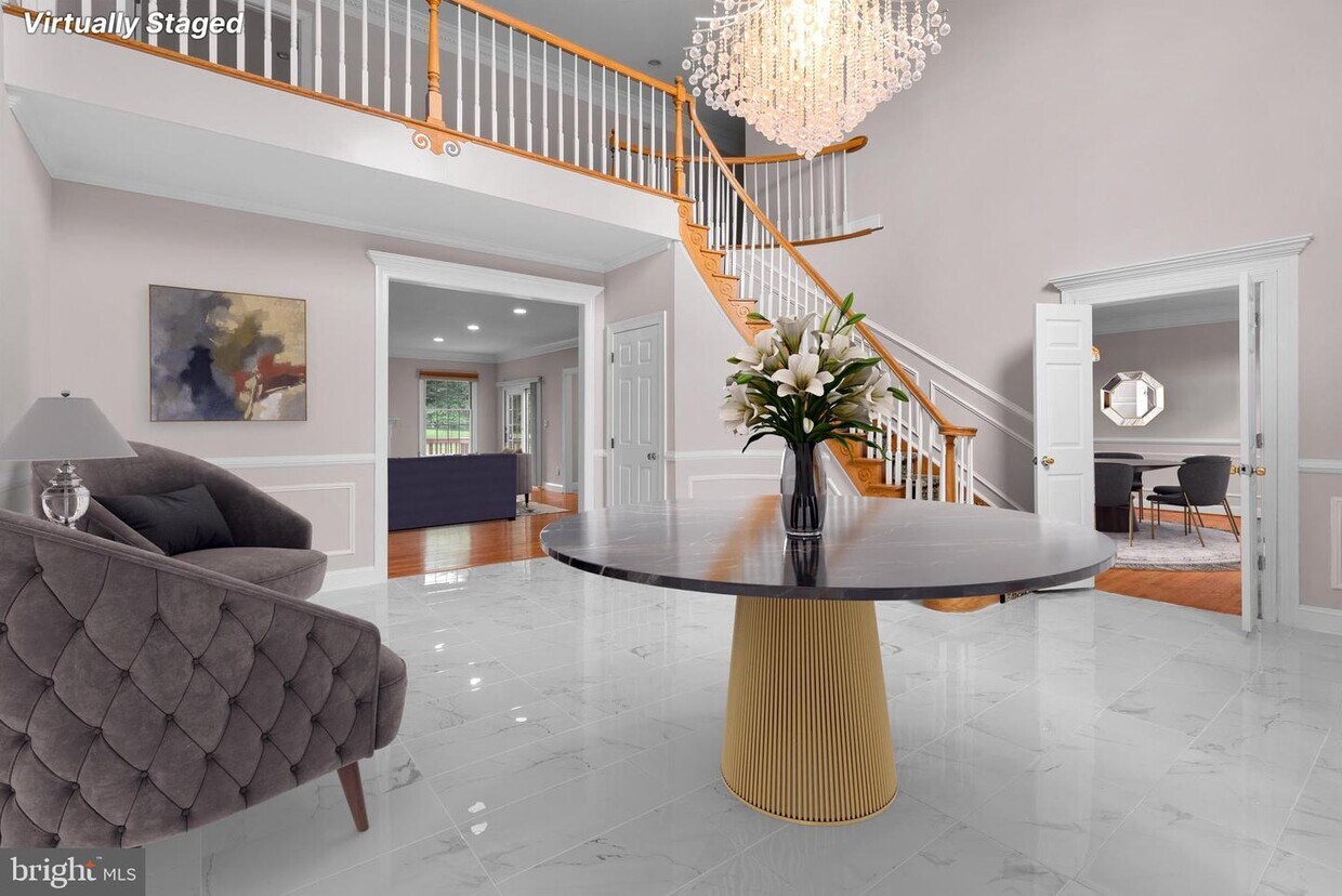 Foto principal - 10400 Boswell Ln