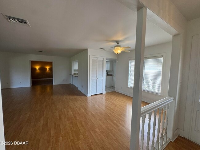 Foto del edificio - 1916 Seclusion Dr