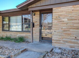 Building Photo - 7803 Lazy Ln