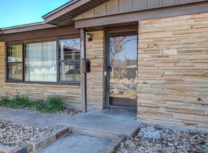 Building Photo - 7803 Lazy Ln