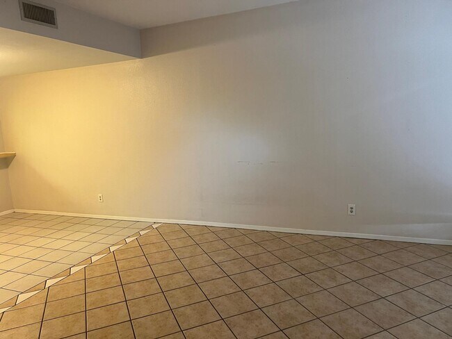 Foto del edificio - 1405 N 15th St