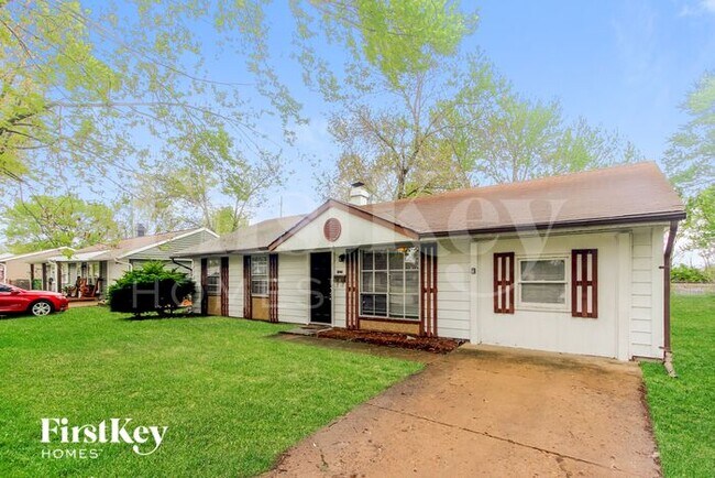 Foto del edificio - 1541 Younce St