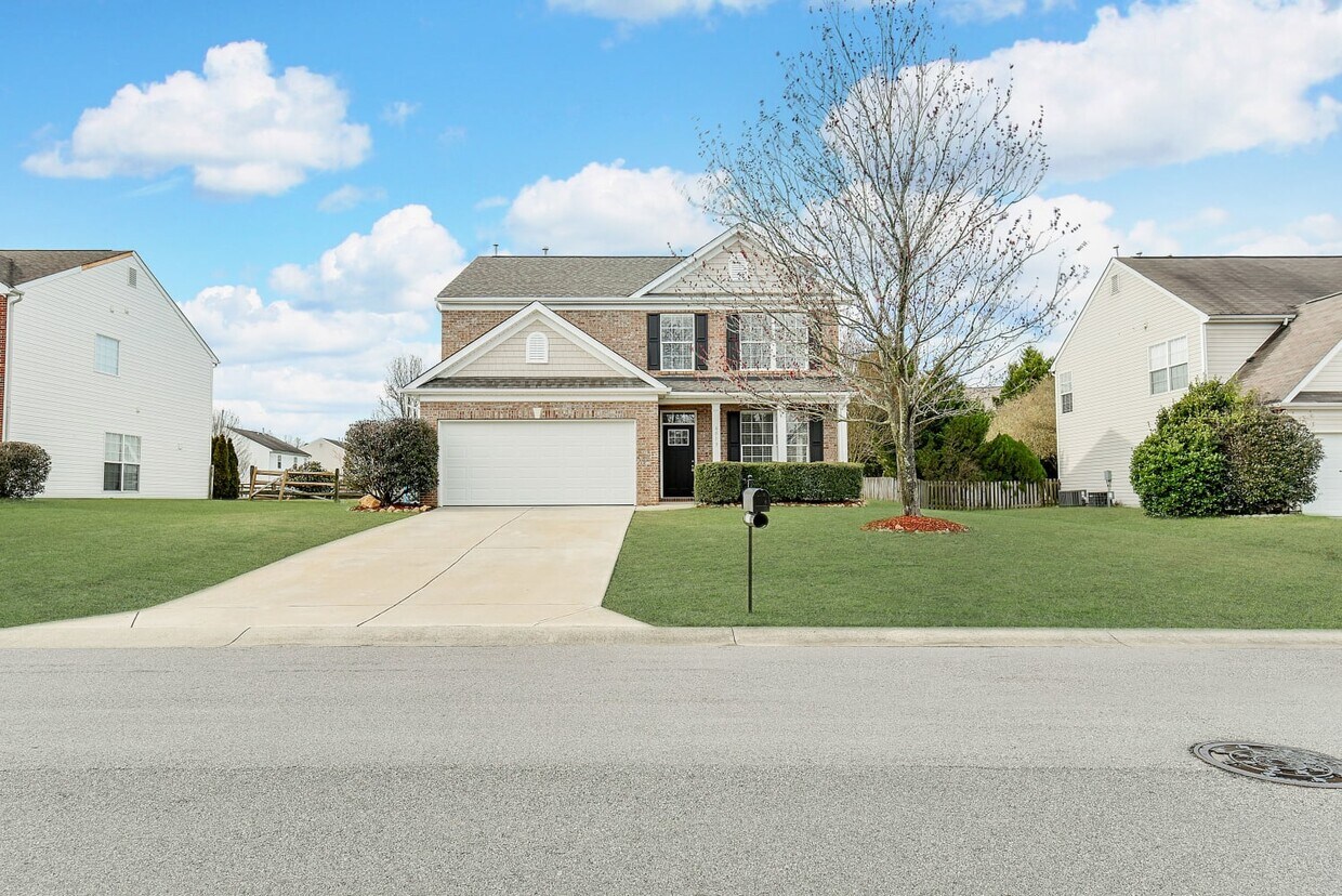 4519 Sedgewood Ln House Rental in Harrisburg, NC