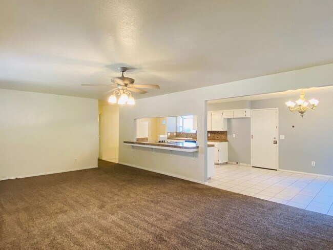 Foto del edificio - $2,295 Audobon & Nees, 3 Bedroom Home - N....