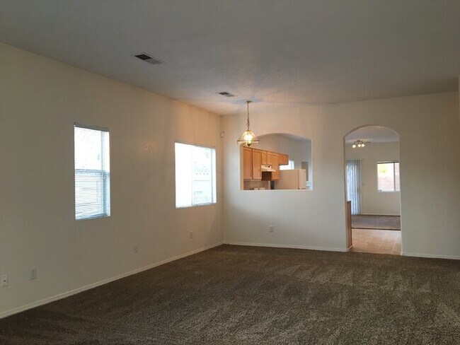 Foto del edificio - 3BR/2Living in Enchanted Hills!