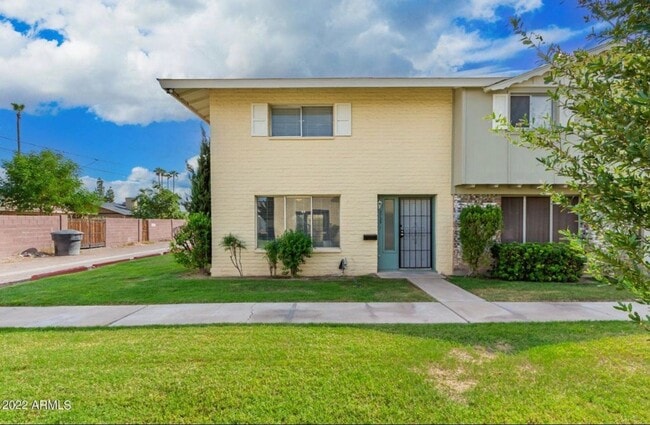 Photo - 3729 S Mill Ave Townhome