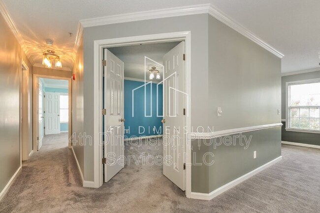 Building Photo - 3489 Forestdale Dr