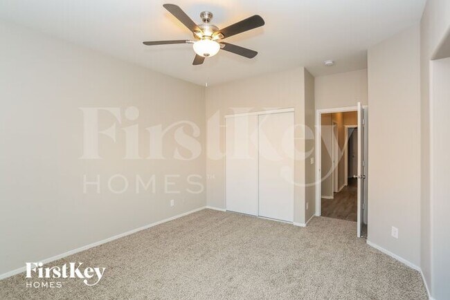 Foto del edificio - 6233 Highland Gardens Dr