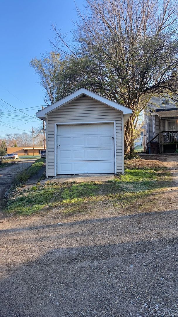 Building Photo - South Sutphin 2310 2BR/1BA (Middletown)