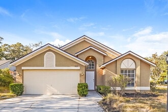 Building Photo - 9331 Echo Run