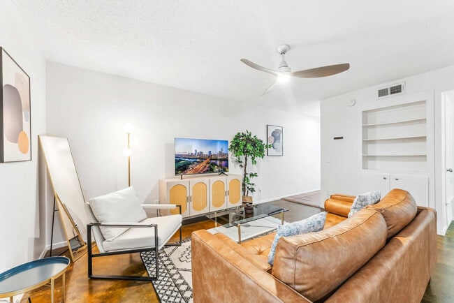 Foto del edificio - 500 S Congress Ave