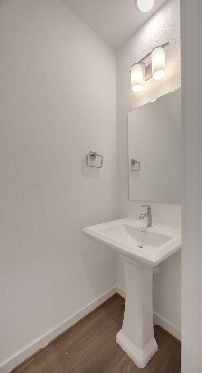 Foto del edificio - 2031 Longmire Villas Ct