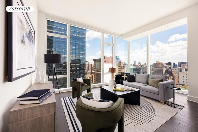 Building Photo - 45 E 22nd St