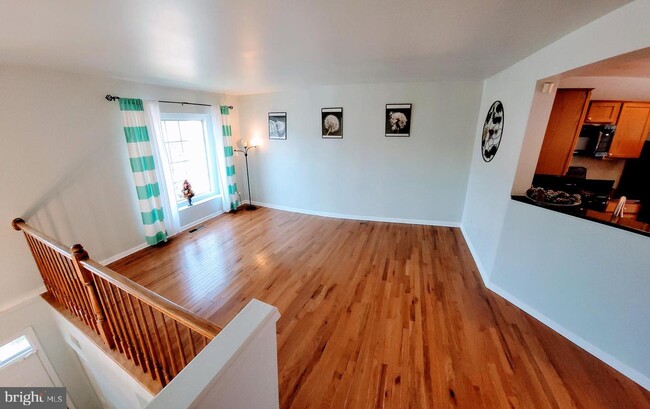 Building Photo - 10275 Calypso Dr