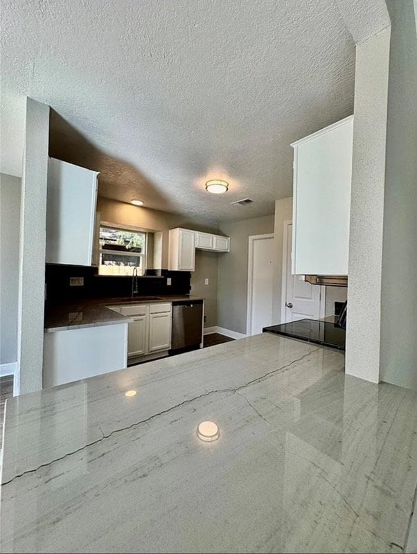 Building Photo - 5719 Verracio Ct