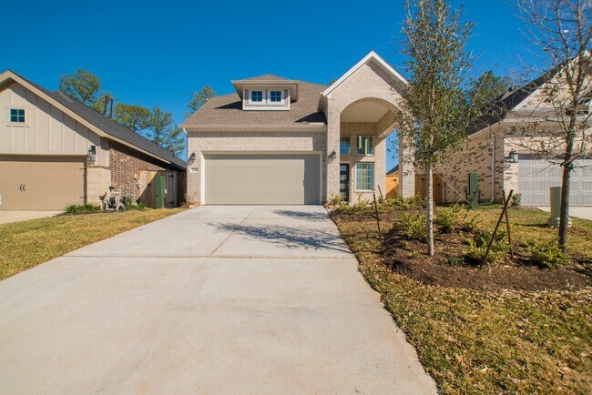 Building Photo - 114 Hidden Peak Dr