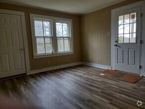 Building Photo - 140 Neth Dr