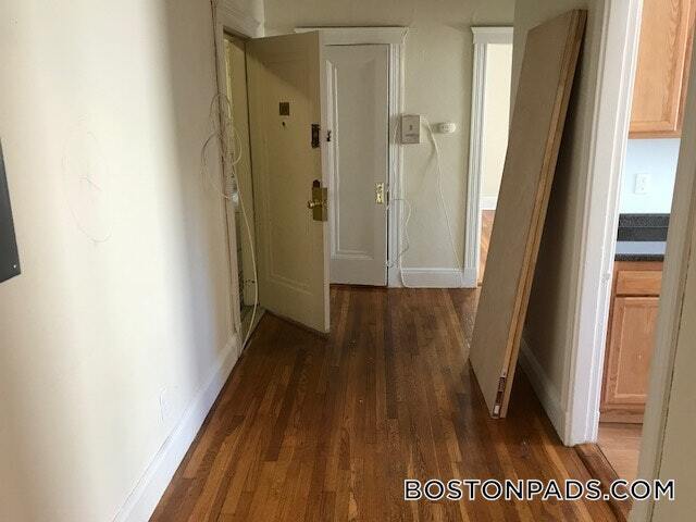 Foto del edificio - 1810 Commonwealth Ave