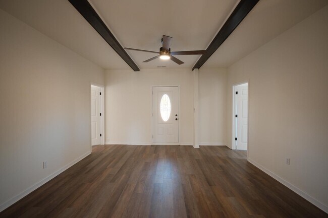 Foto del edificio - 4313 Wallace St