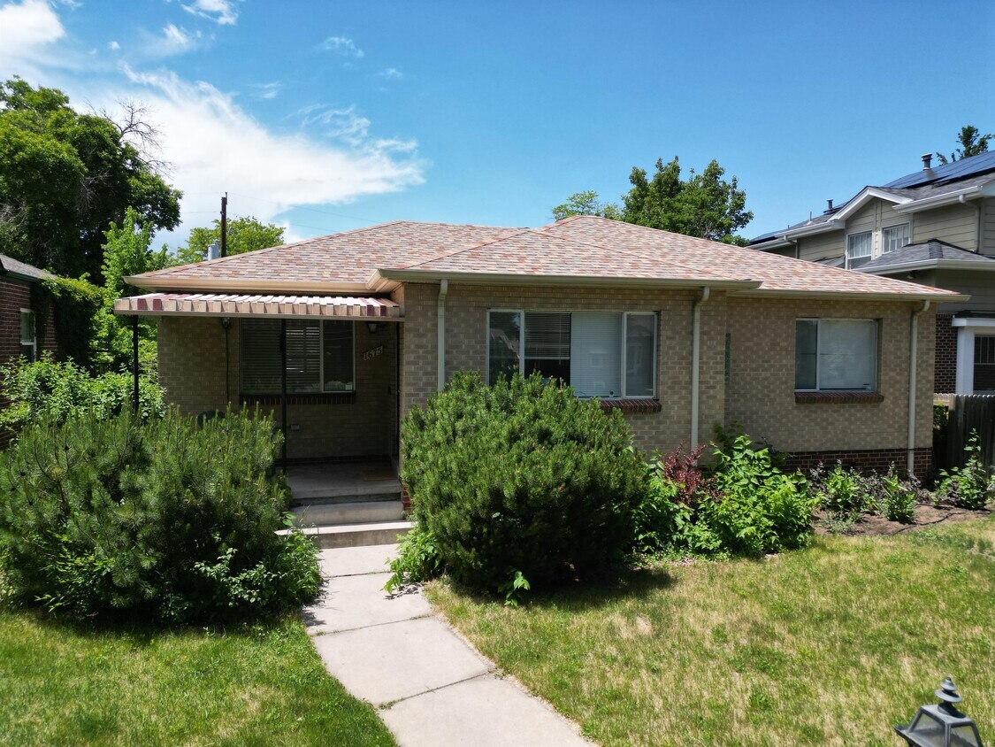 Foto principal - 1675 S Lafayette St